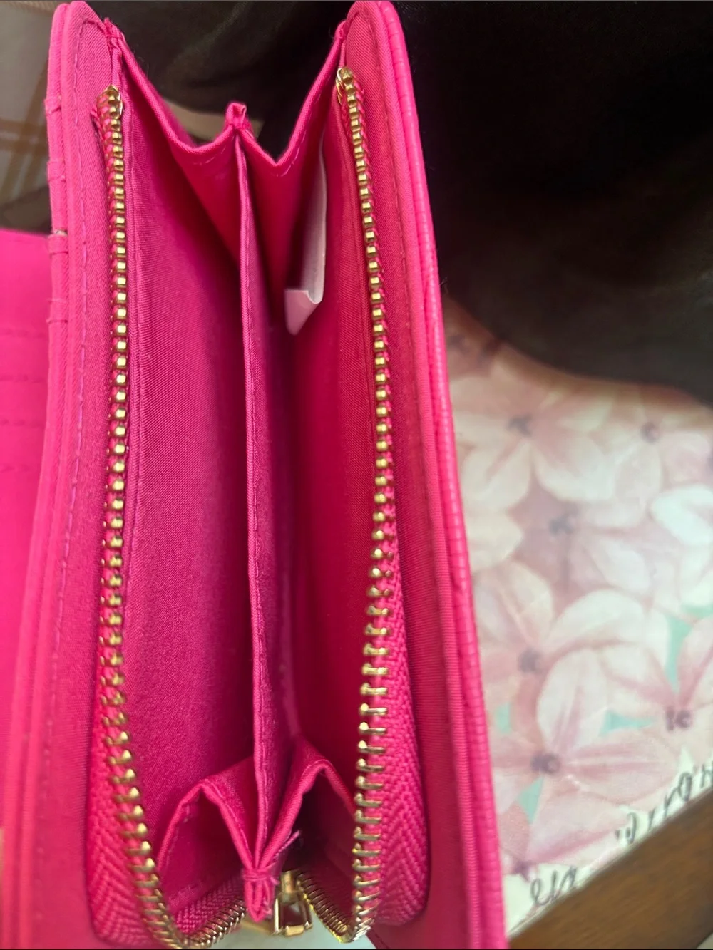 No Boundaries Women's Bexley Pink Textured Wallet